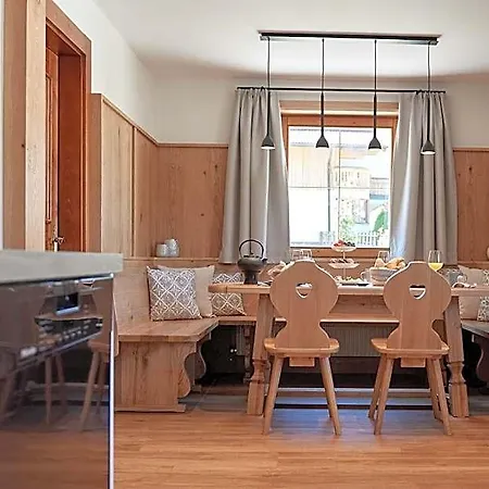 Flachau Lodge Orman Evi *