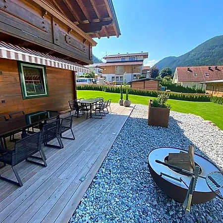 Flachau Lodge Orman Evi