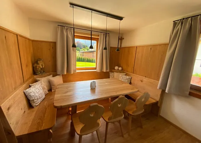 Flachau Lodge Orman Evi *